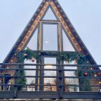 Шале (Шале 4), Гостевой дом Рай в шалаше в Светлом