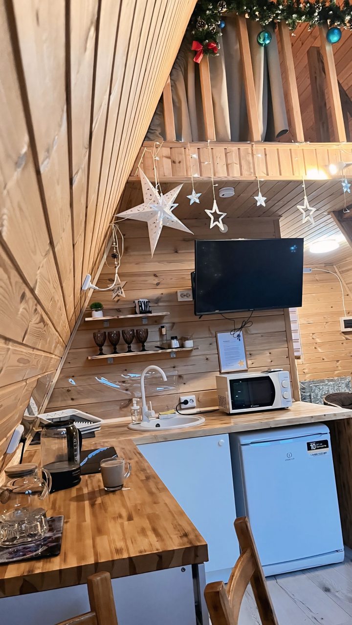 Все для комфорта на кухне для любителей вкусно поесть )!