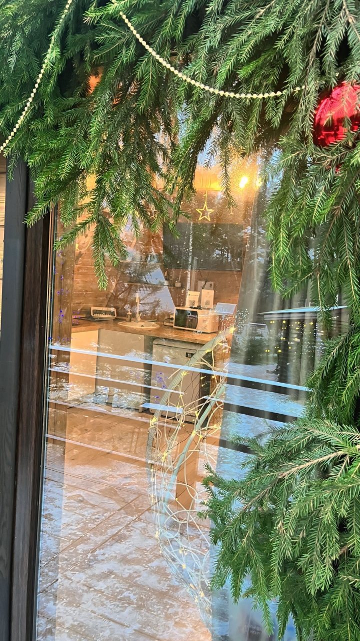 Шале (Шале 4), Гостевой дом Рай в шалаше в Светлом