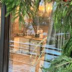 Шале (Шале 4), Гостевой дом Рай в шалаше в Светлом