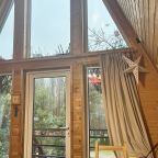 Шале (Шале 4), Гостевой дом Рай в шалаше в Светлом