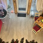 Шале (Шале 2 все оттенки красного), Гостевой дом Рай в шалаше в Светлом