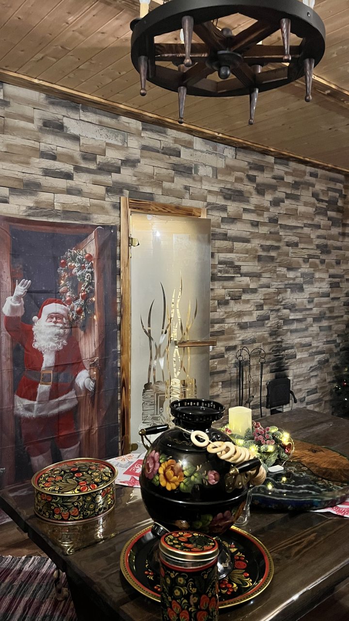 Шале (Шале 2 все оттенки красного), Гостевой дом Рай в шалаше в Светлом