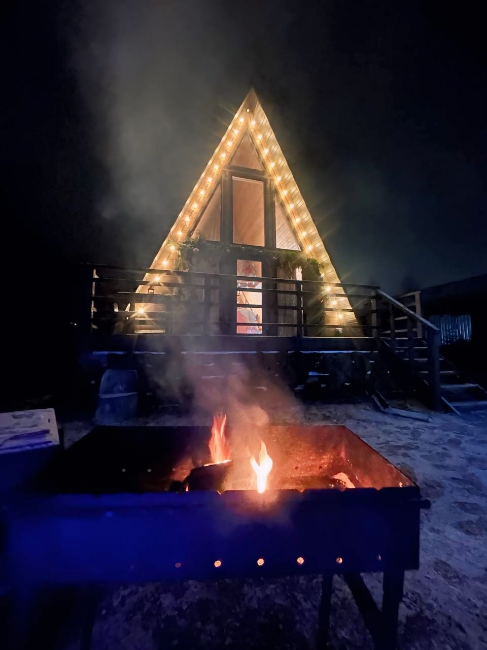 Шале (Шале 2 все оттенки красного), Гостевой дом Рай в шалаше в Светлом