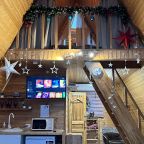 Шале (Шале 2 все оттенки красного), Гостевой дом Рай в шалаше в Светлом