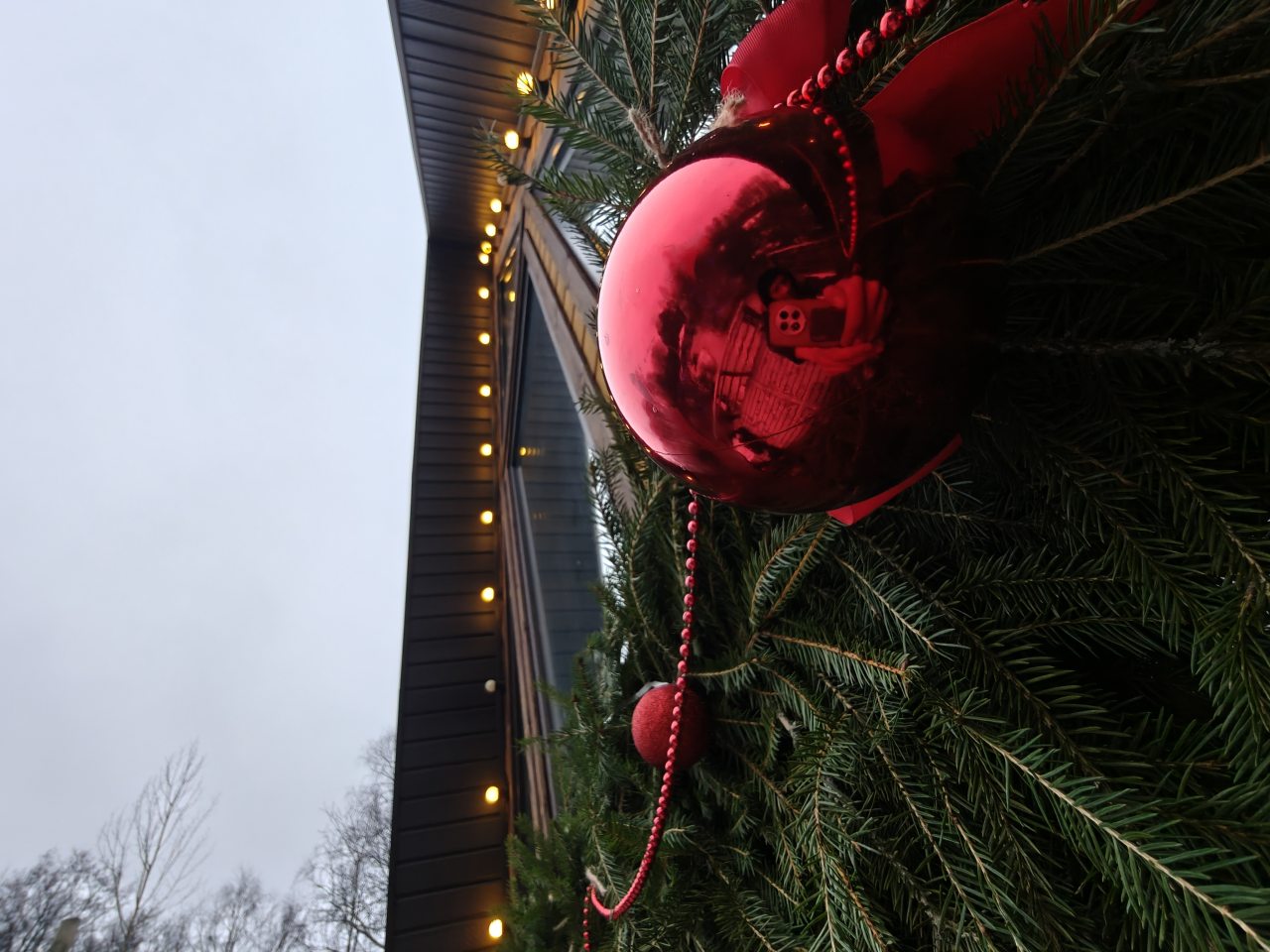 Шале (Шале 2 все оттенки красного), Гостевой дом Рай в шалаше в Светлом