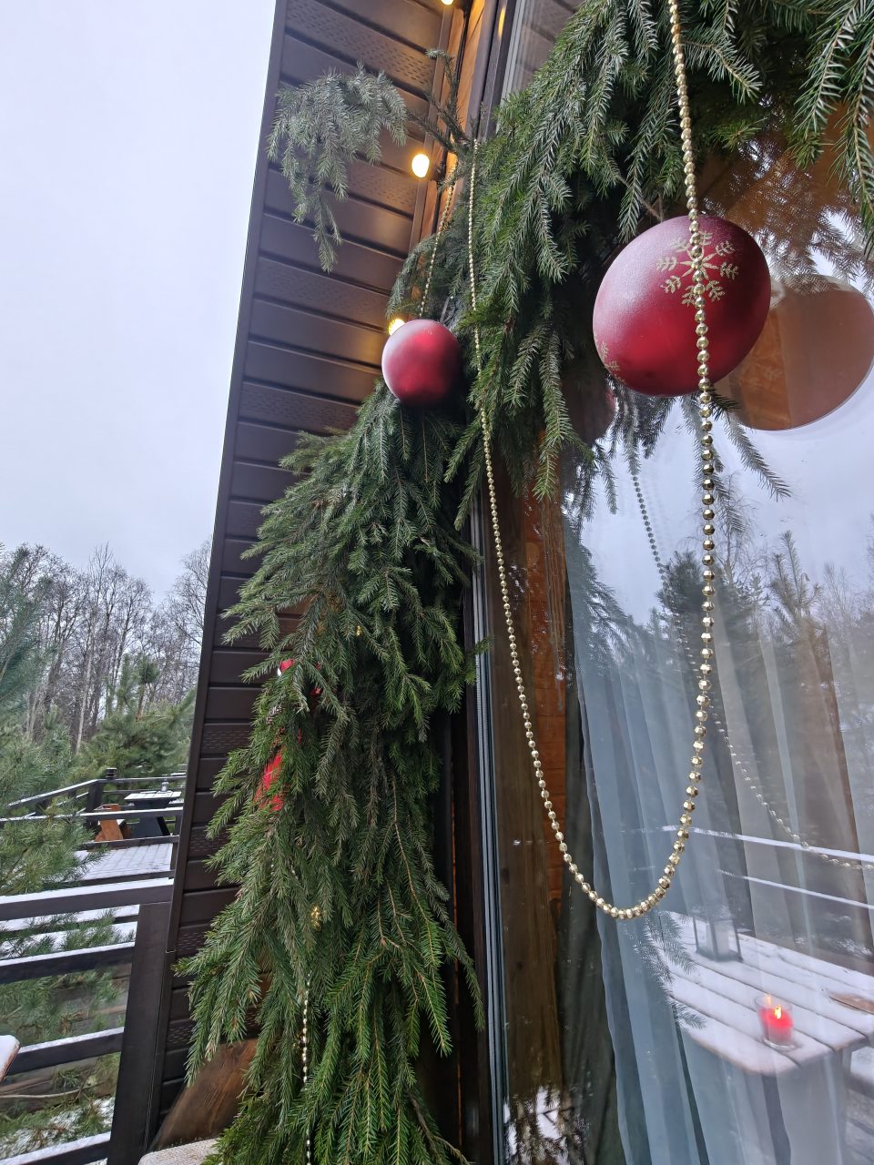 Шале (Шале 2 все оттенки красного), Гостевой дом Рай в шалаше в Светлом