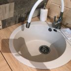 Шале (Шале 2 все оттенки красного), Гостевой дом Рай в шалаше в Светлом