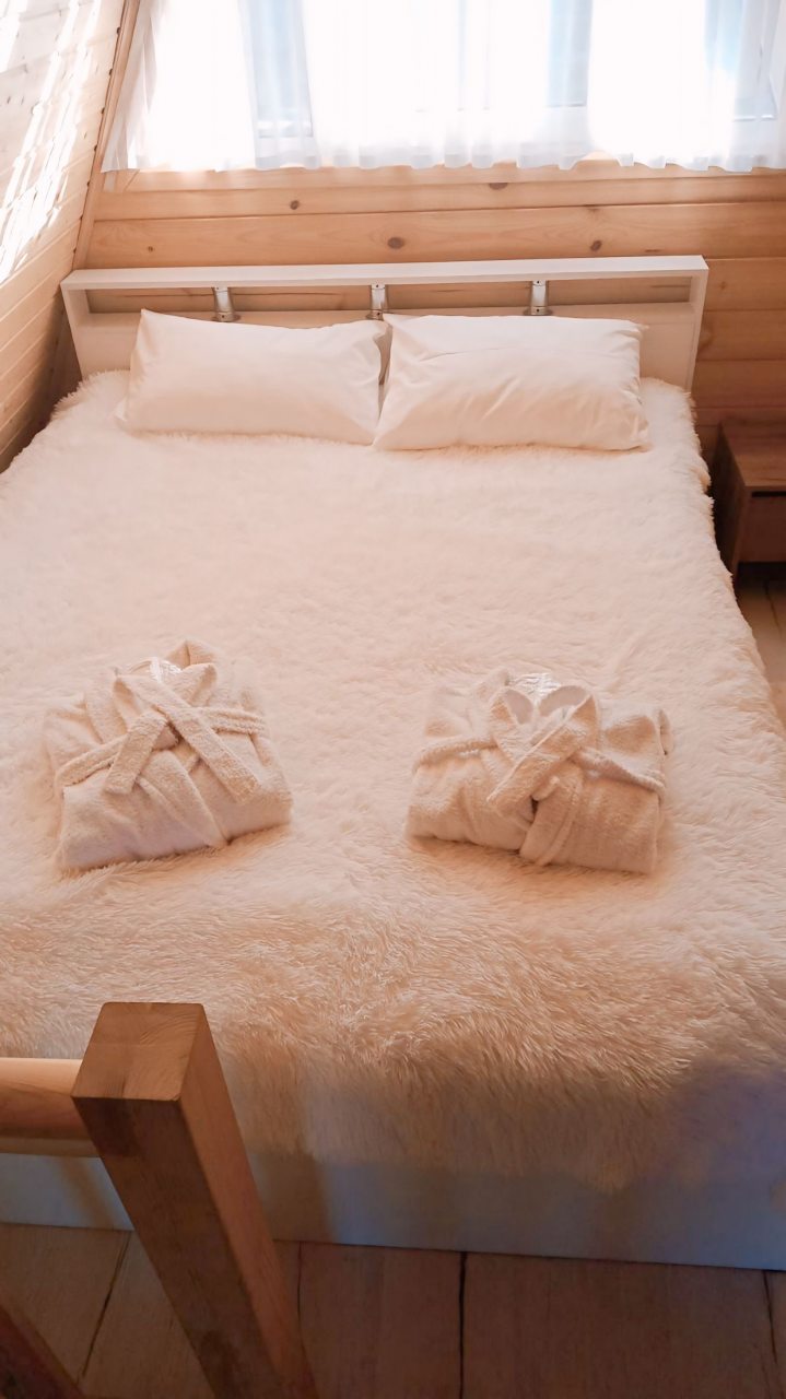 Шале (Шале 2 все оттенки красного), Гостевой дом Рай в шалаше в Светлом