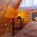 Шале (Шале 2 все оттенки красного), Гостевой дом Рай в шалаше в Светлом