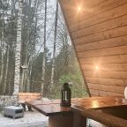 Шале (Большой дом с видом на лес), Гостевой дом Рай в шалаше в Светлом