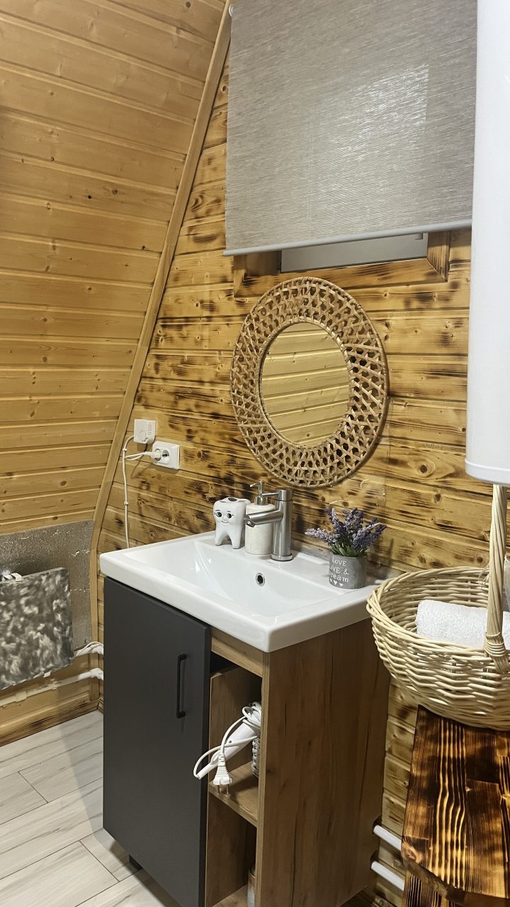 Шале (Большой дом с видом на лес), Гостевой дом Рай в шалаше в Светлом