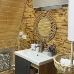 Шале (Большой дом с видом на лес), Гостевой дом Рай в шалаше в Светлом