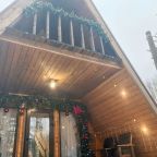 Шале (Большой дом с видом на лес), Гостевой дом Рай в шалаше в Светлом