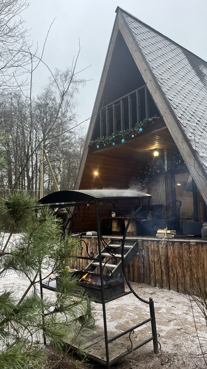 Шале (Большой дом с видом на лес), Гостевой дом Рай в шалаше в Светлом