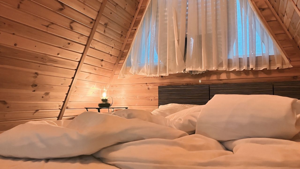 Шале (Шале 1), Гостевой дом Рай в шалаше в Светлом