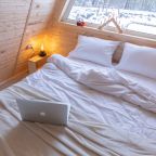 Шале (Шале 1), Гостевой дом Рай в шалаше в Светлом