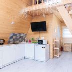 Шале (Шале 1), Гостевой дом Рай в шалаше в Светлом