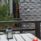 Шале (Шале 1), Гостевой дом Рай в шалаше в Светлом