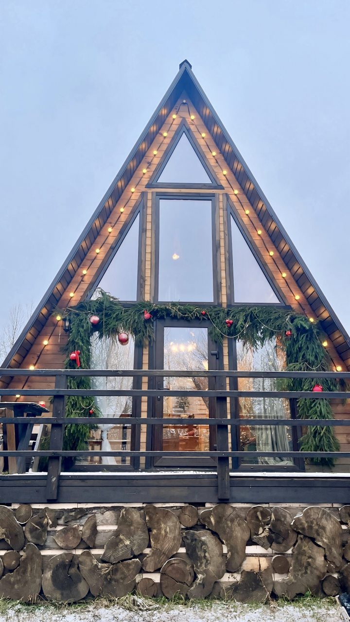 Шале (Шале 1), Гостевой дом Рай в шалаше в Светлом