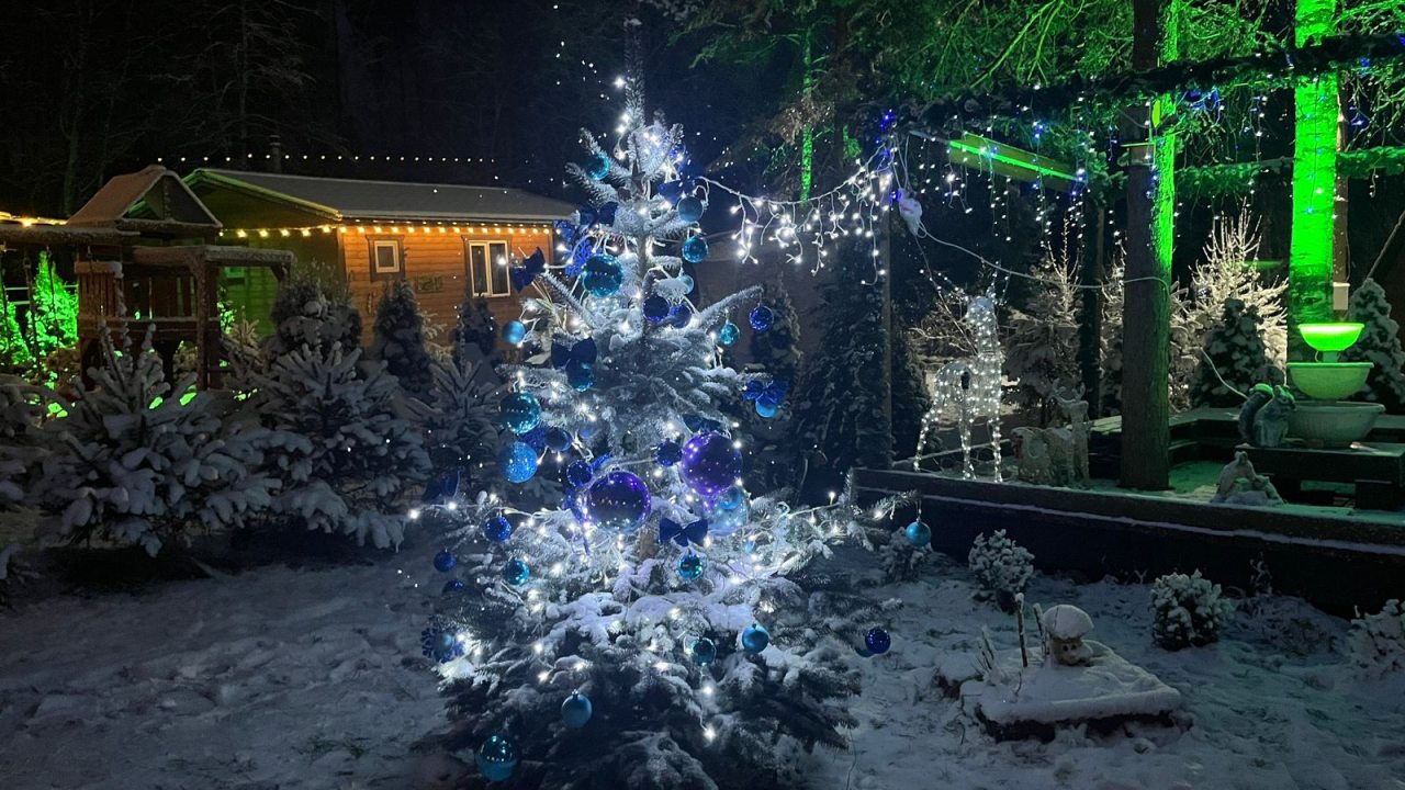 Шале (Шале 1), Гостевой дом Рай в шалаше в Светлом