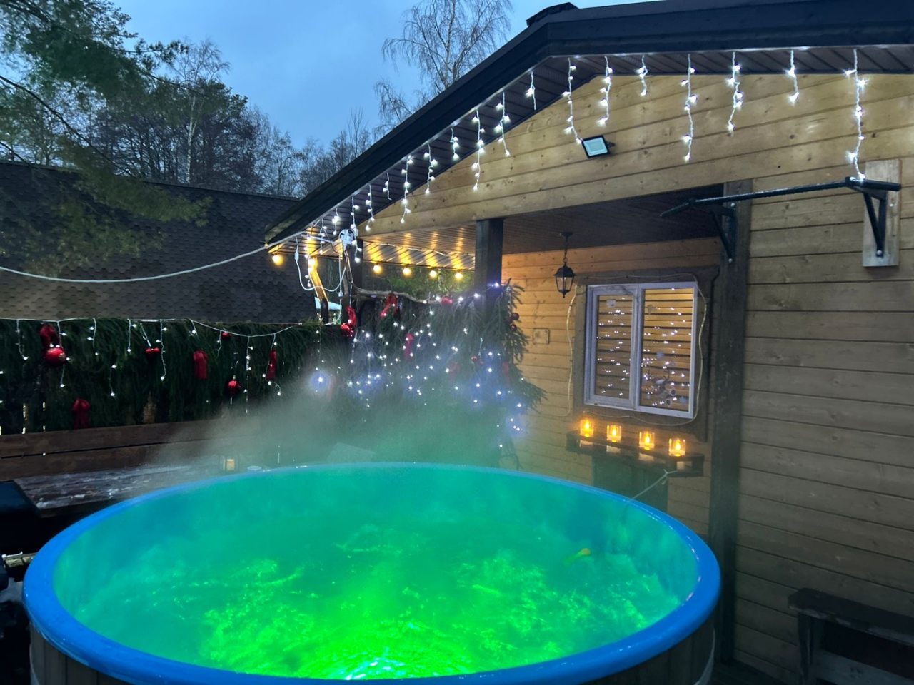 Шале (Шале 1), Гостевой дом Рай в шалаше в Светлом