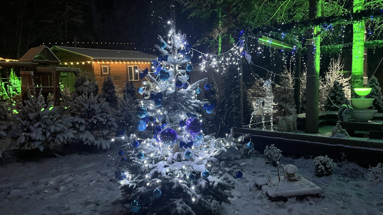 Шале (Шале 1), Гостевой дом Рай в шалаше в Светлом