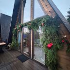 Шале (Шале 1), Гостевой дом Рай в шалаше в Светлом