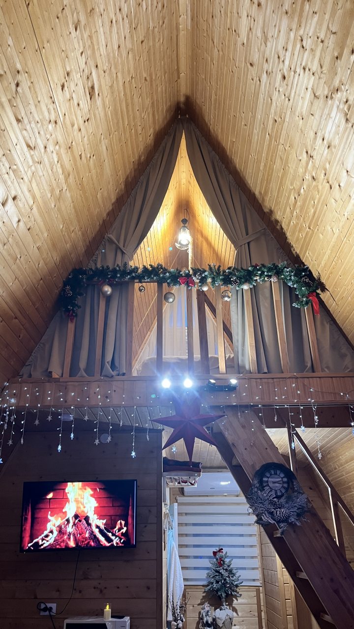 Шале (Шале 3), Гостевой дом Рай в шалаше в Светлом