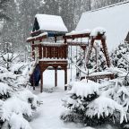 Шале (Шале 2 все оттенки красного), Гостевой дом Рай в шалаше в Светлом