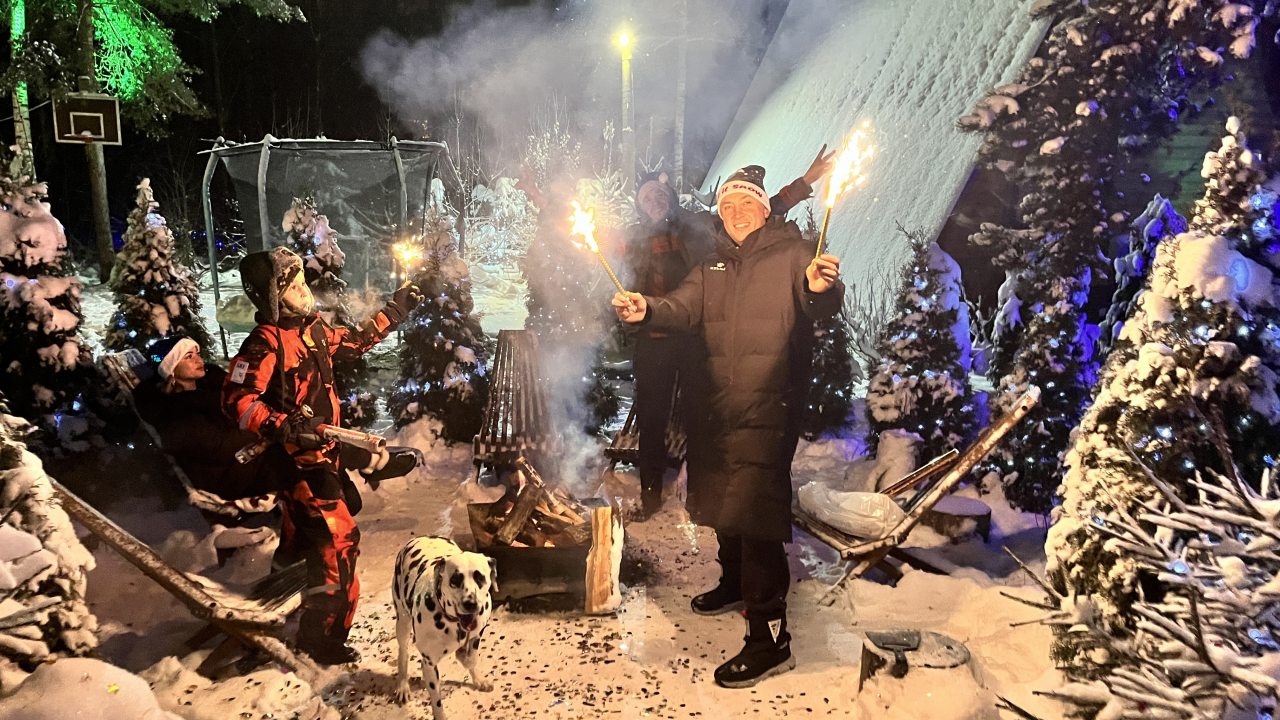 Шале (Большой дом с видом на лес), Гостевой дом Рай в шалаше в Светлом