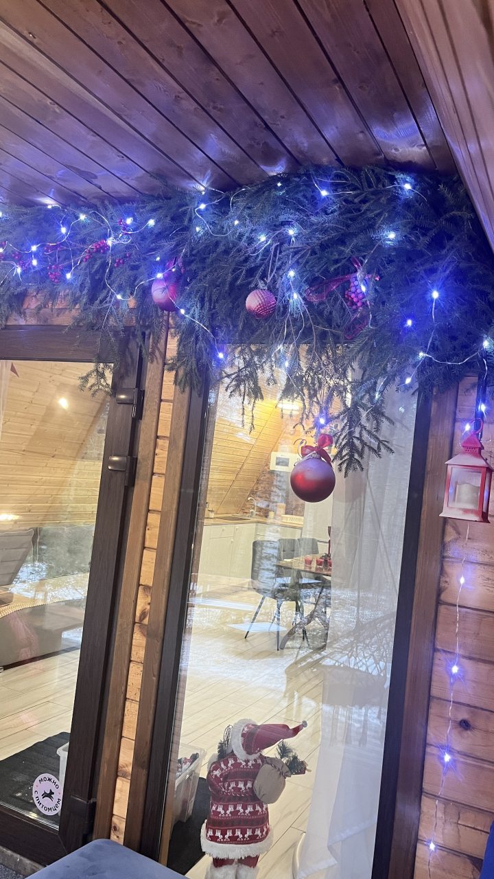 Шале (Большой дом с видом на лес), Гостевой дом Рай в шалаше в Светлом