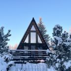 Шале (Шале 1), Гостевой дом Рай в шалаше в Светлом