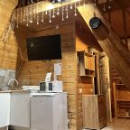 Шале (Шале 1), Гостевой дом Рай в шалаше в Светлом