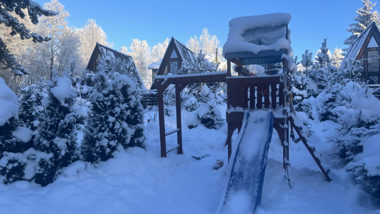 Шале (Шале 4), Гостевой дом Рай в шалаше в Светлом