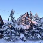 Шале (Шале 3), Гостевой дом Рай в шалаше в Светлом