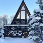 Шале (Шале 3), Гостевой дом Рай в шалаше в Светлом