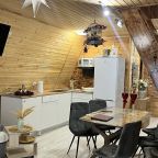 Шале (Большой дом с видом на лес), Гостевой дом Рай в шалаше в Светлом