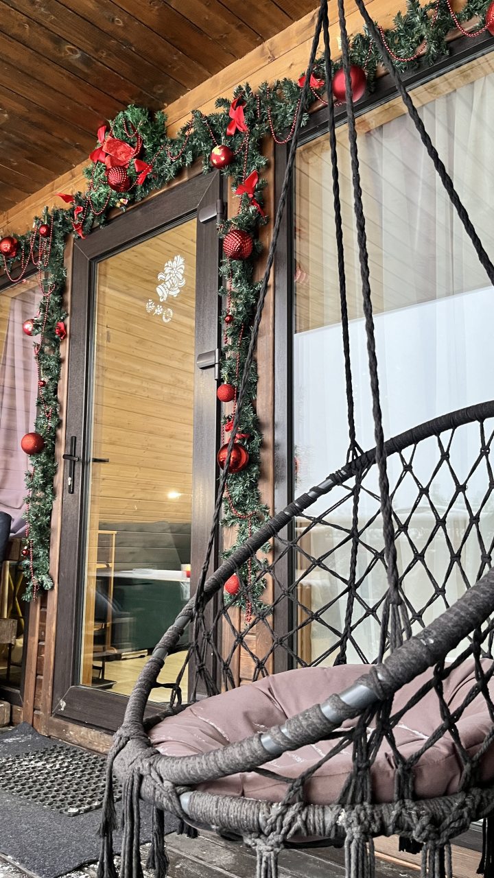 Шале (Большой дом с видом на лес), Гостевой дом Рай в шалаше в Светлом