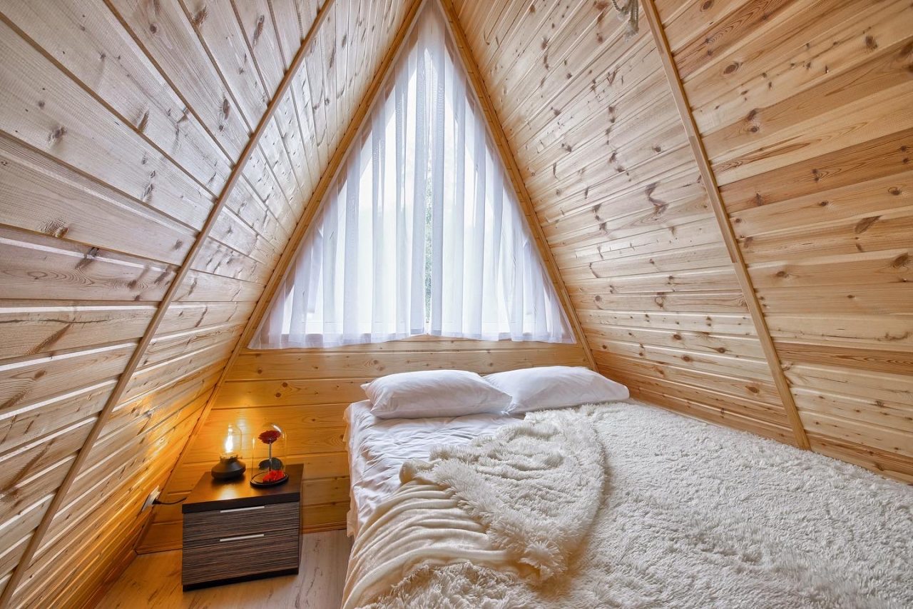 Шале (Шале 1), Гостевой дом Рай в шалаше в Светлом