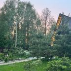 Шале (Шале 2 все оттенки красного), Гостевой дом Рай в шалаше в Светлом