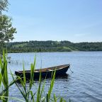 Шале (Шале 3), Гостевой дом Рай в шалаше в Светлом