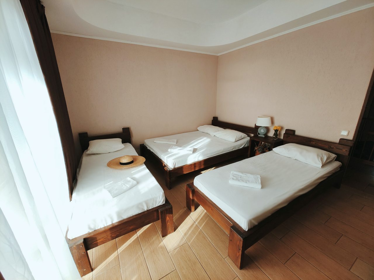 Апартаменты (Двухкомнатный шестиместный номер с мини-кухней), Парк-Отель Благовещенка