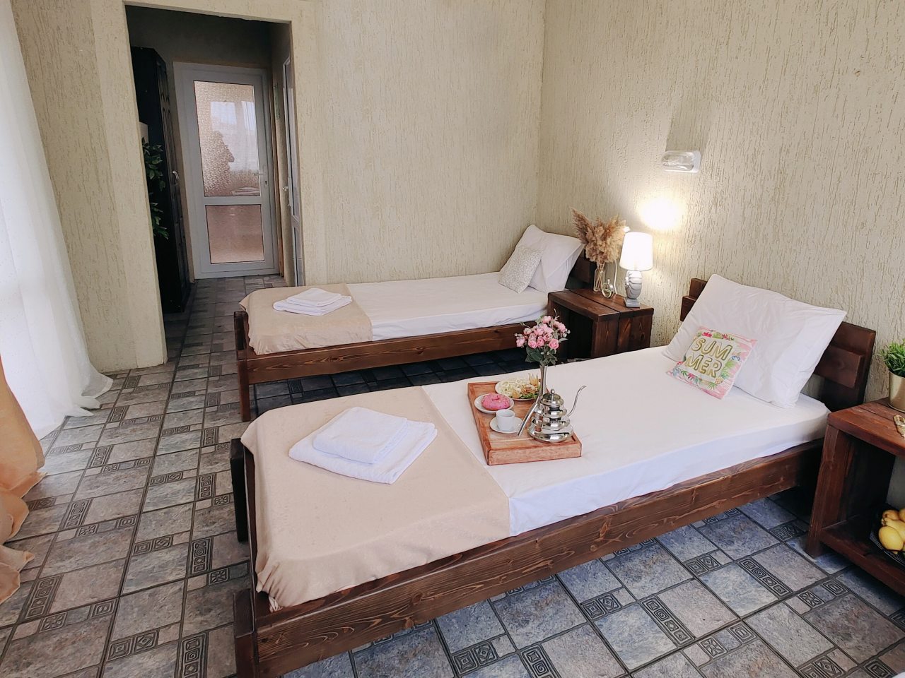 Апартаменты (Двухкомнатный шестиместный номер с мини-кухней), Парк-Отель Благовещенка