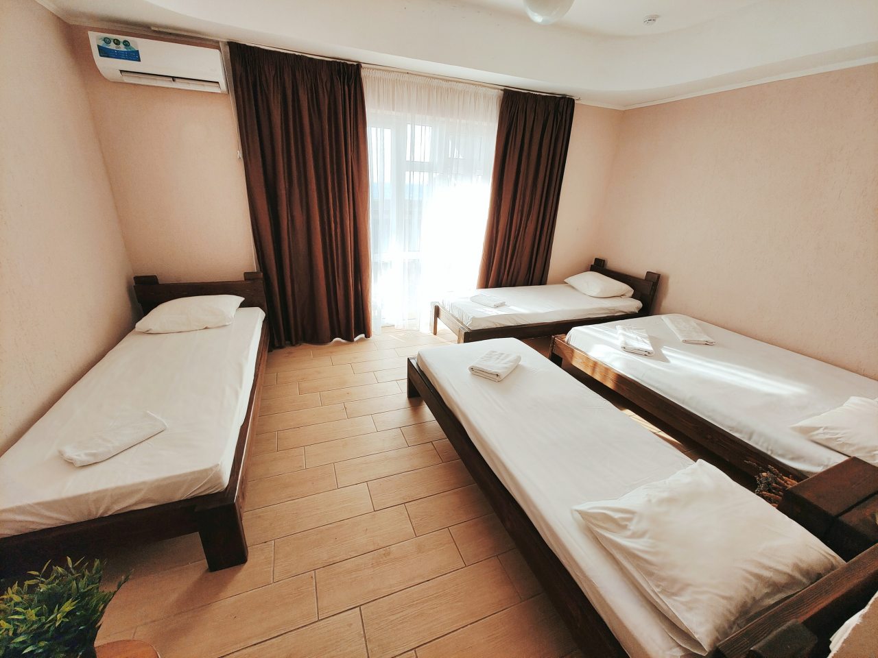 Апартаменты (Двухкомнатный 8ми местный номер с террасой), Парк-Отель Благовещенка