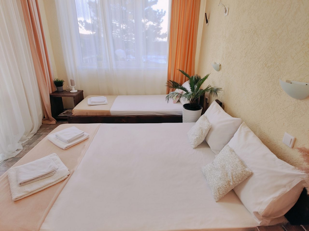 Апартаменты (Двухкомнатный 8ми местный номер с террасой), Парк-Отель Благовещенка