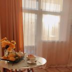 Апартаменты (Трехкомнатный 9ти местный номер с кухней), Парк-Отель Благовещенка