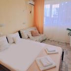 Четырехместный (Стандарт (СУ на три номера)), Парк-Отель Благовещенка