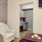 Четырехместный (Студия с мини-кухней и террасой), Парк-Отель Благовещенка