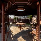 6 мангалов на территории отеля, Парк-Отель Благовещенка